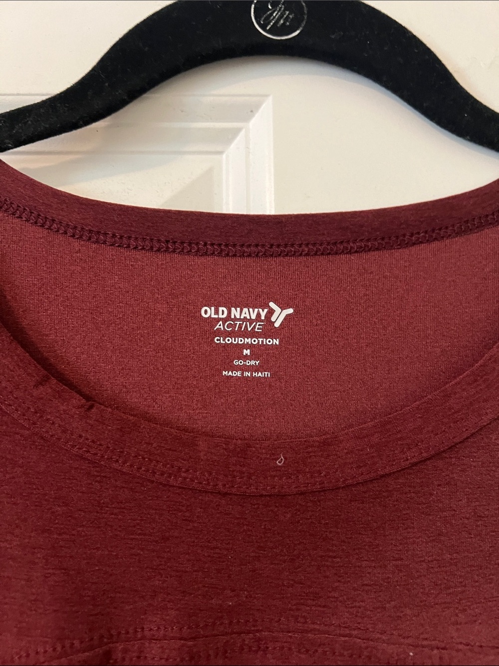 Lot of 2 Old Navy Long Sleeve Active Tops - Picture 3 of 5